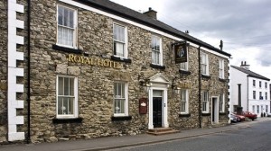 royal hotel burton